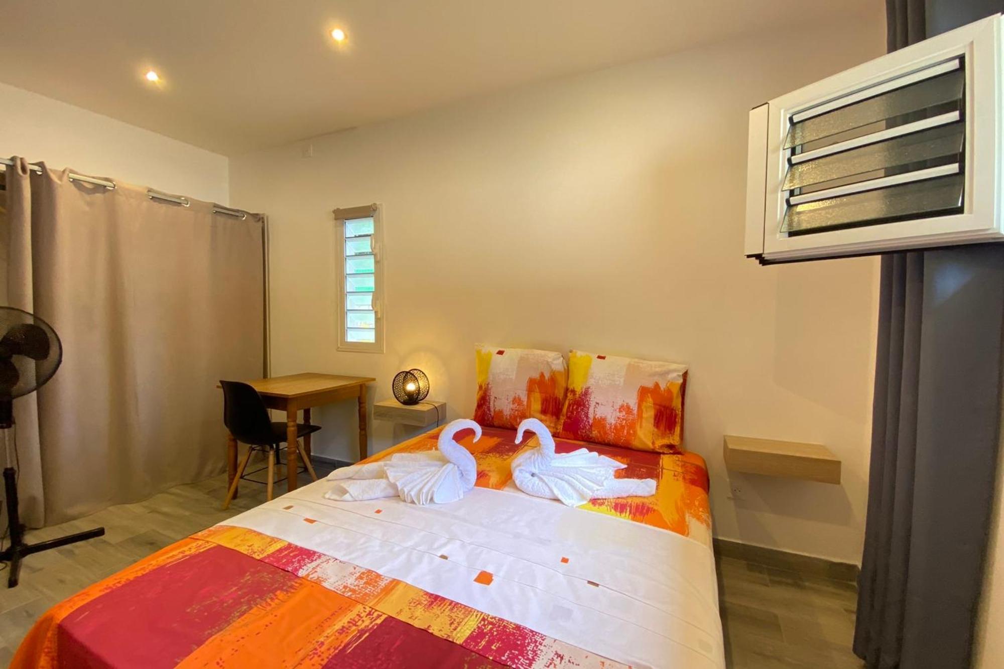 972M Beautiful Air-Conditioned Villa With Garden Le Carbet Bagian luar foto
