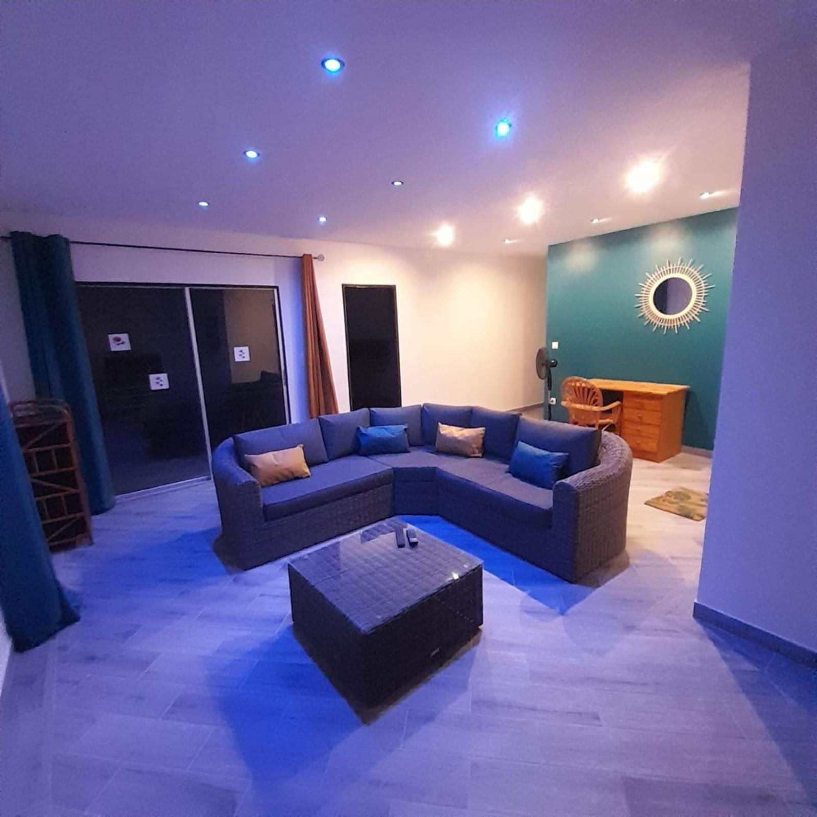 972M Beautiful Air-Conditioned Villa With Garden Le Carbet Bagian luar foto